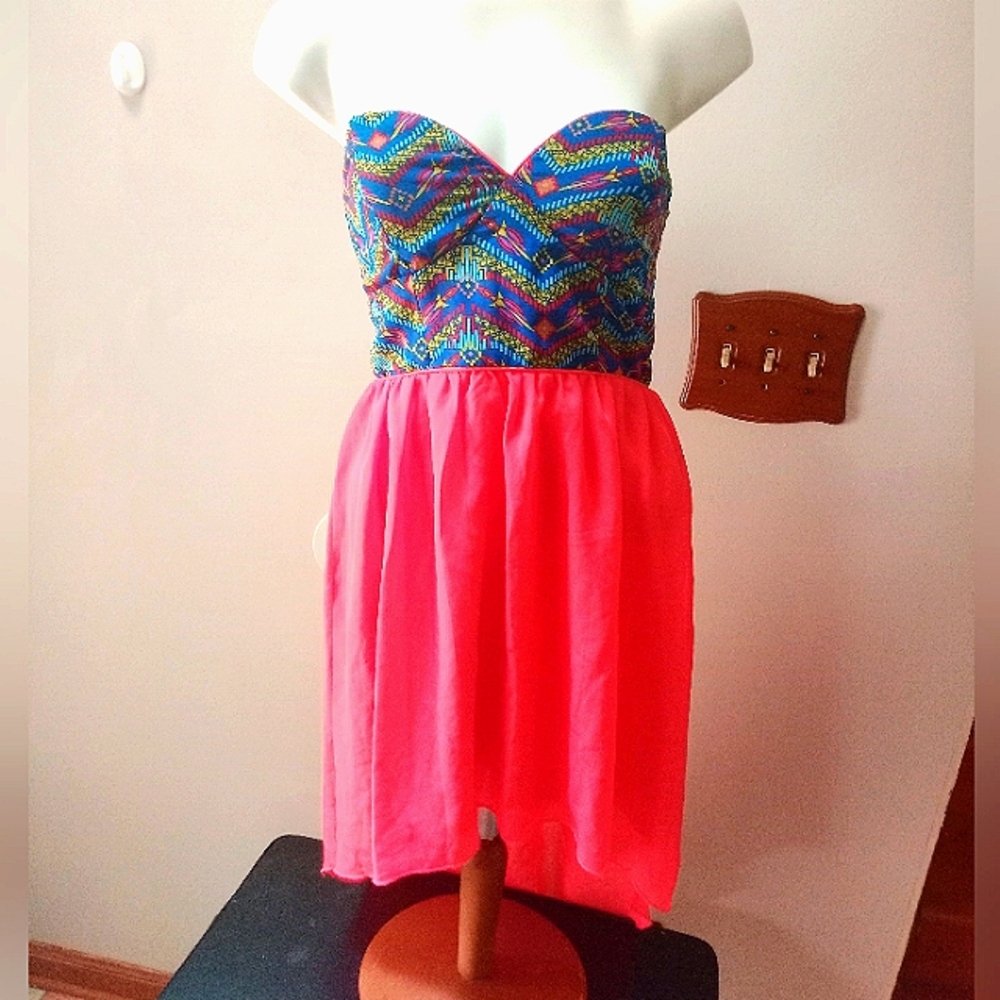 Colorful Strapless High-Low Dress - Picture 6 of 8